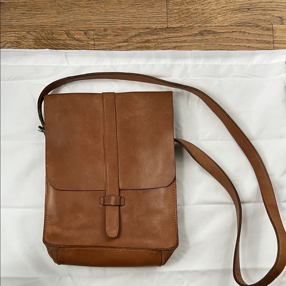 Timberland Distressed Leather Crossbody or Shoulder Bag
